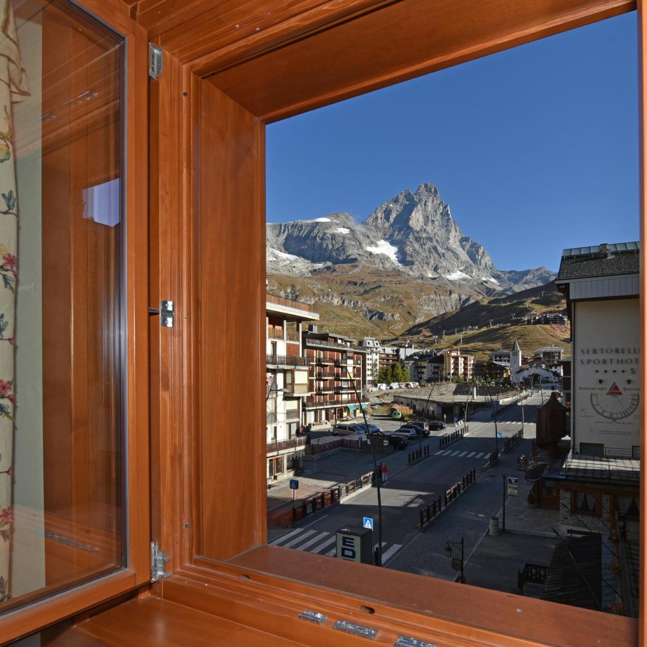 Residence Castelli Breuil-Cervinia Exterior photo